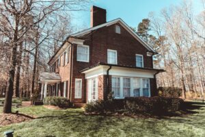 Nadawanie nowego życia - Jak przemienić stary dom w arcydzieło architektury